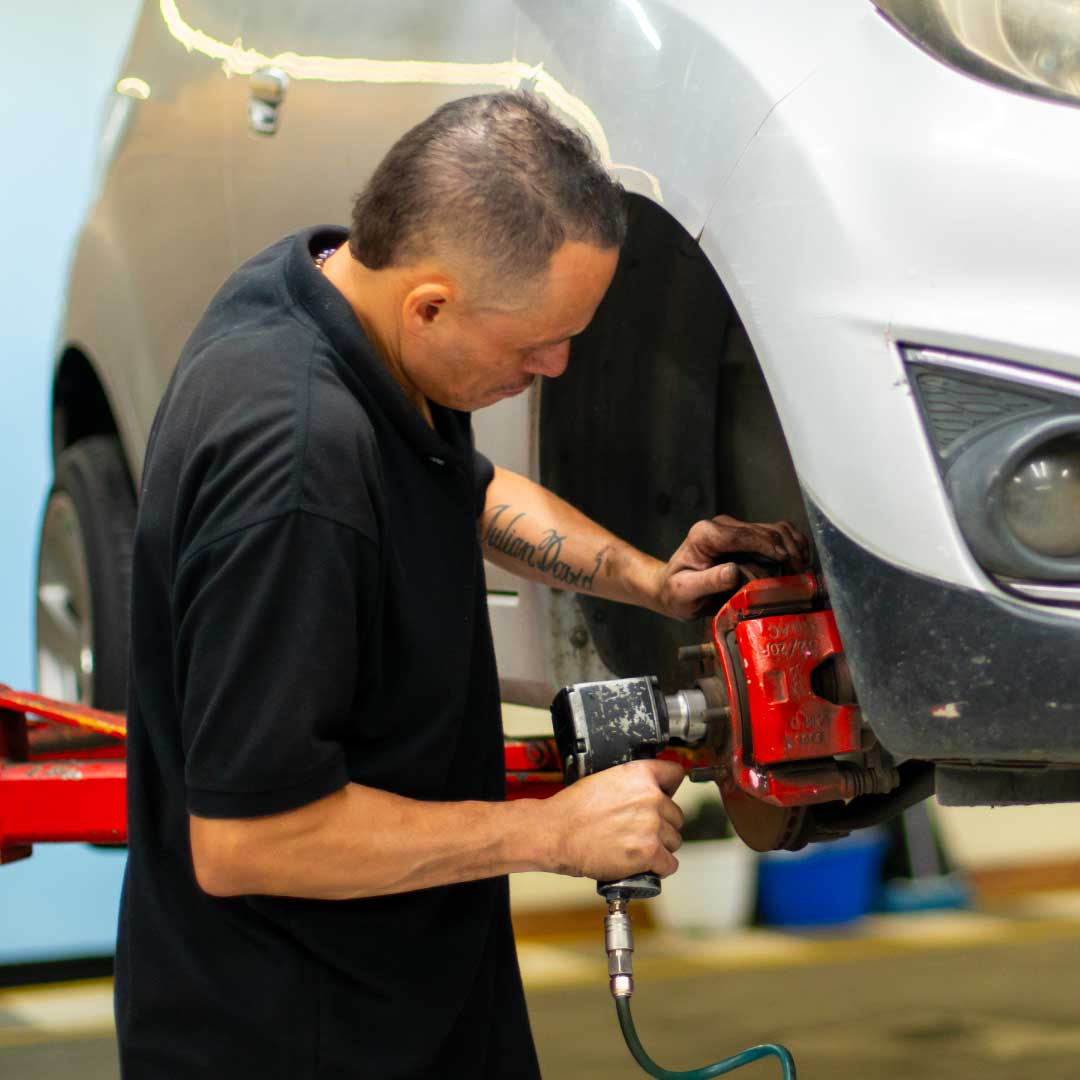Centro Automotriz La Mayorista - Servicio frenos